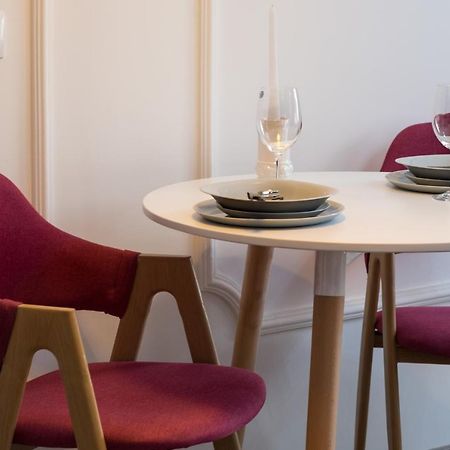 Iren River Side Apartments Tbilisi Ngoại thất bức ảnh