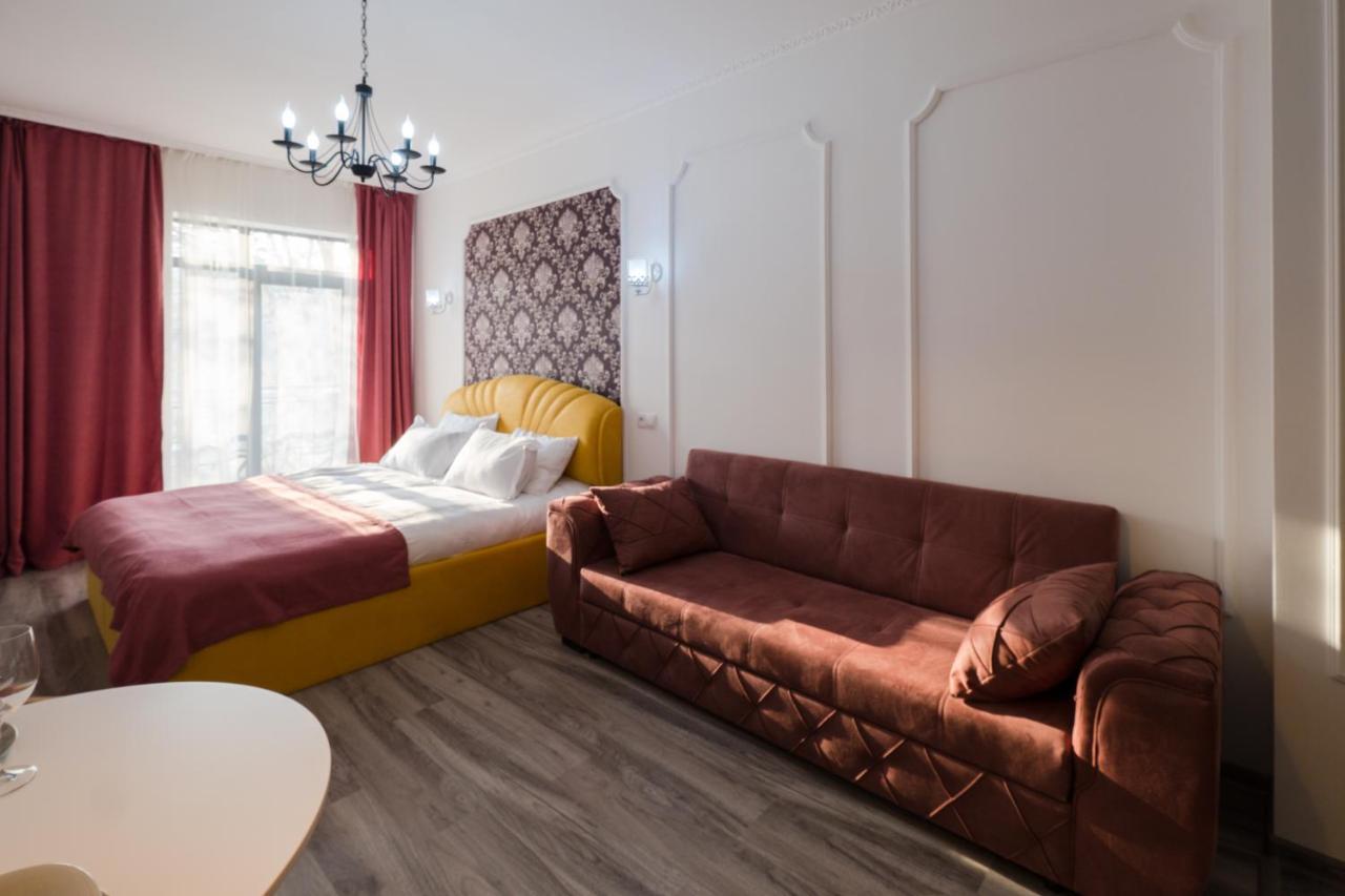 Iren River Side Apartments Tbilisi Ngoại thất bức ảnh