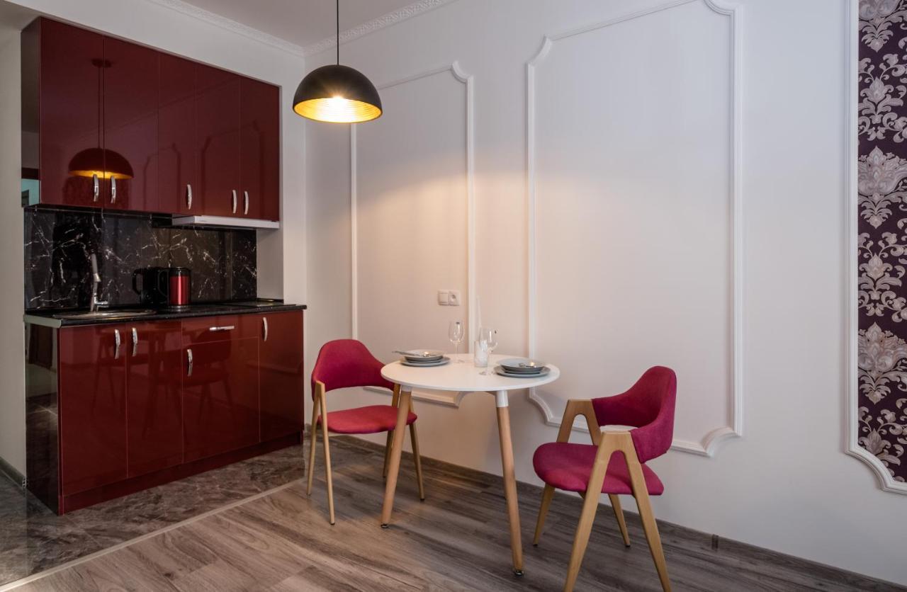 Iren River Side Apartments Tbilisi Ngoại thất bức ảnh
